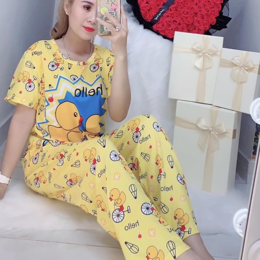 Sleep clothes - Picture 3 of 7